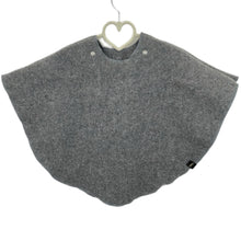 Load image into Gallery viewer, FlyWing Poncho "MITTELGRAU"