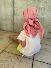 Lade das Bild in den Galerie-Viewer, Kopftuch im Design "HELLROSA"