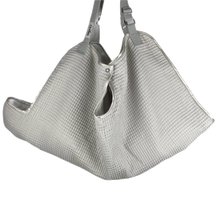 Lade das Bild in den Galerie-Viewer, LiveBag im Design "GREY"