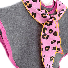 Lade das Bild in den Galerie-Viewer, FlyWing Schal im Design "LEO PINK"