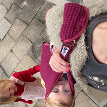 Lade das Bild in den Galerie-Viewer, LiveBag Schulterpolster im Design &quot;BURGUNDER&quot;
