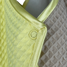 Lade das Bild in den Galerie-Viewer, LiveBag im Design &quot;BABY YELLOW SAND&quot;
