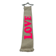 Load image into Gallery viewer, Bag and Keychain &quot;LOVE&quot; in &quot;NEONPINK&quot;
